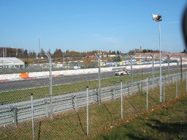 Autos auf dem Nürburgring